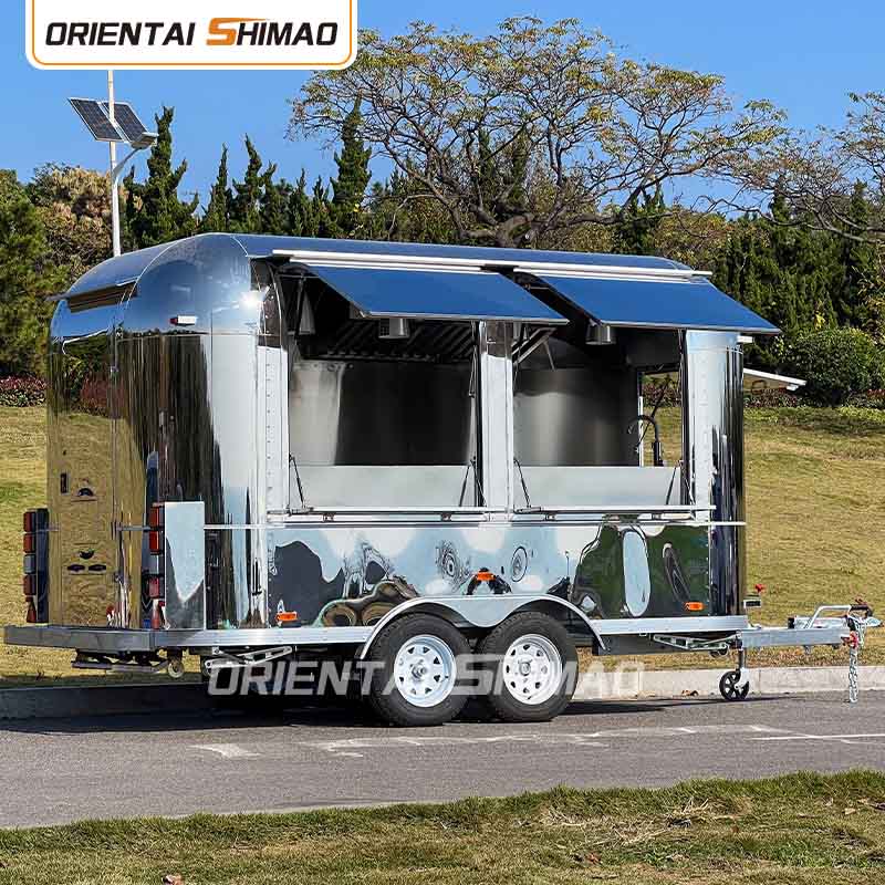 Foodtruck z przyczepą